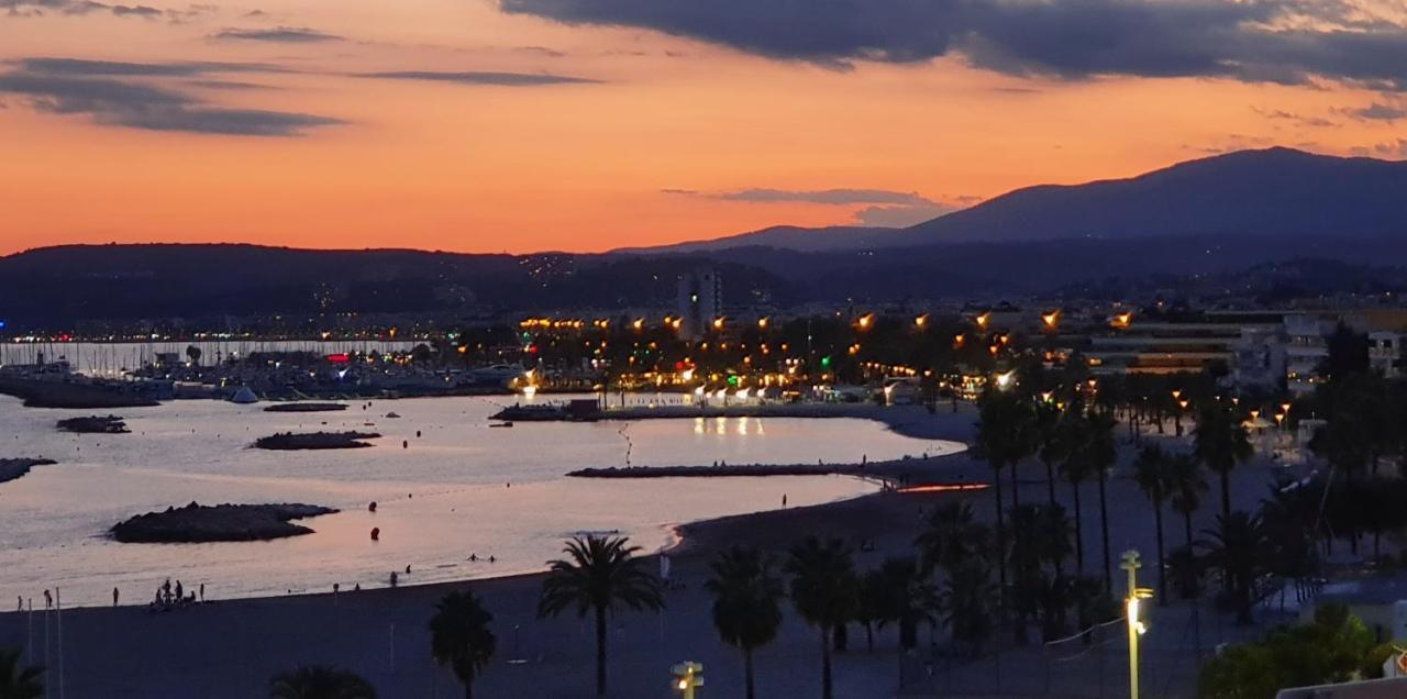 Superbe Appartement Plage Saint-Laurent Du Var מראה חיצוני תמונה